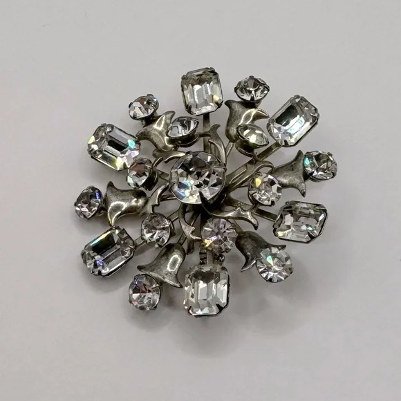VINTAGE Crystal Starburst Brooch - Picture 4 of 8